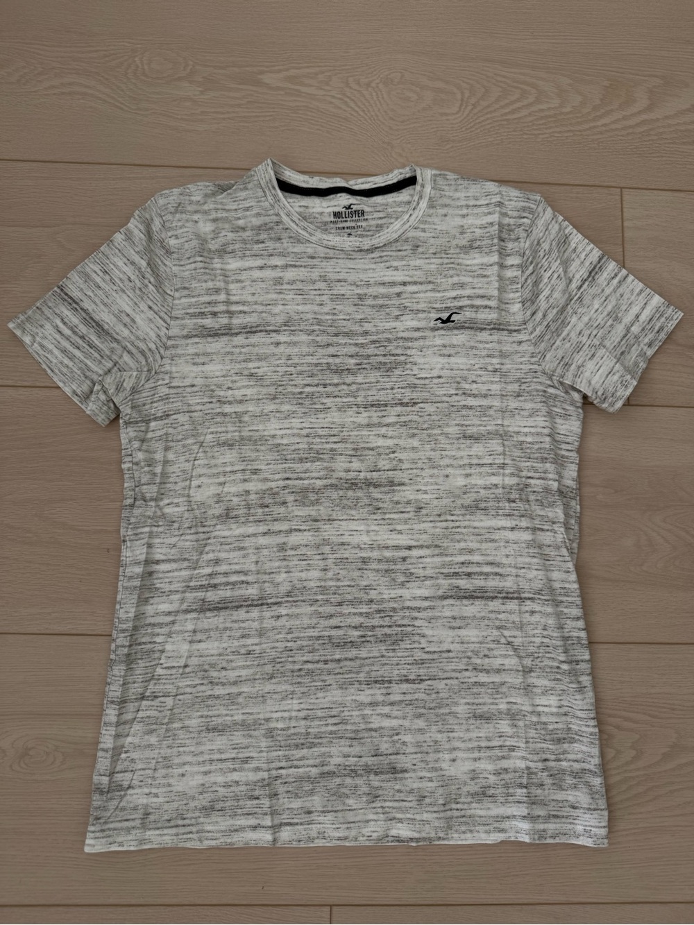 Hollister Short-Sleeve Marled Crew T-Shirt - Light Gray